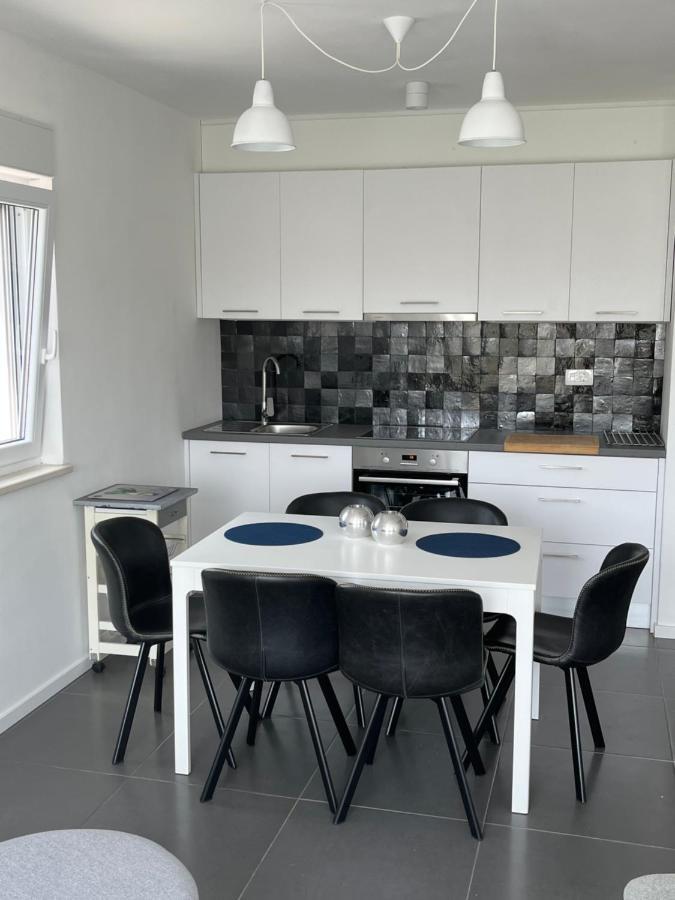Apartmani Kamil Marina Zewnętrze zdjęcie