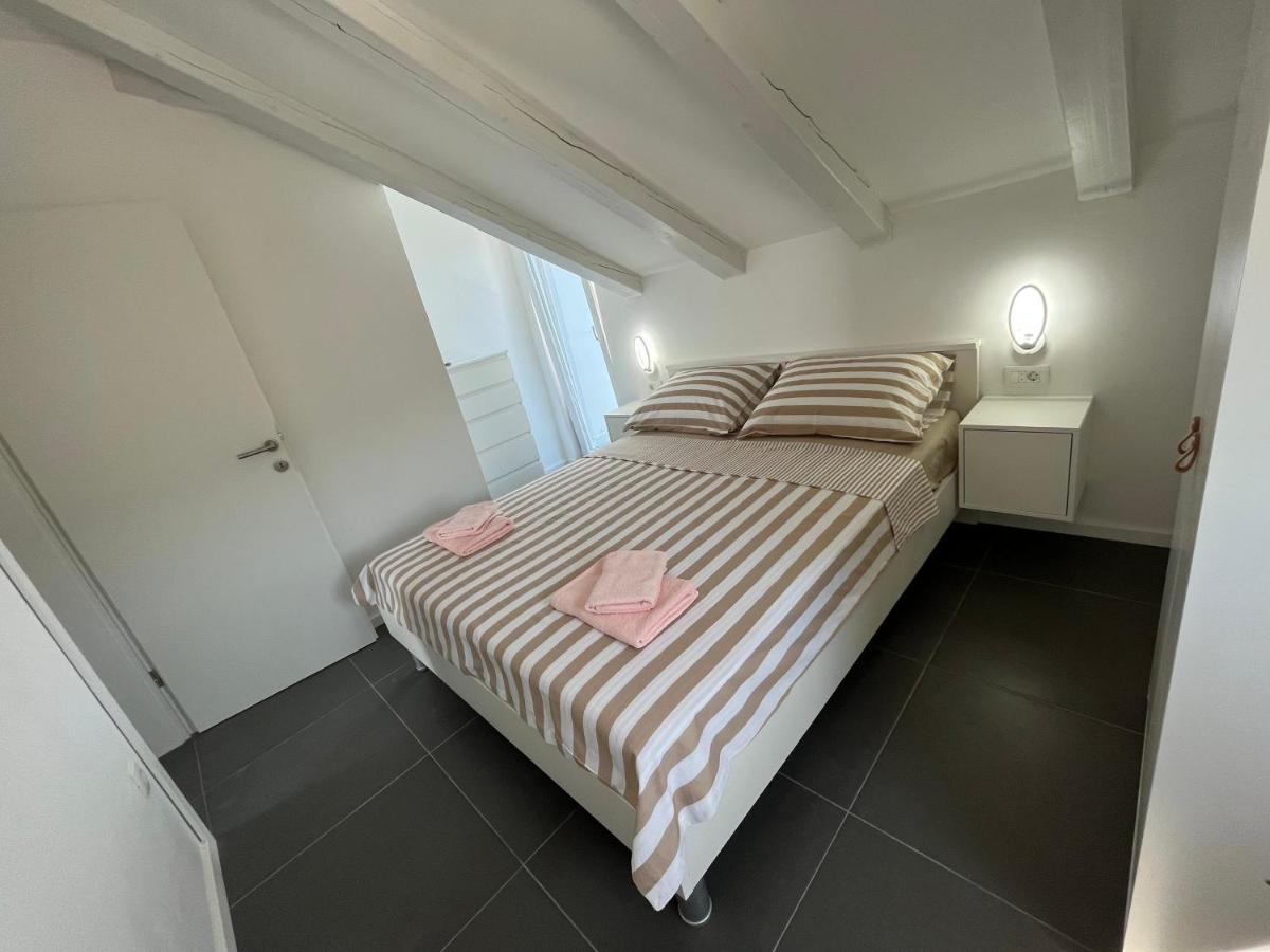 Apartmani Kamil Marina Zewnętrze zdjęcie